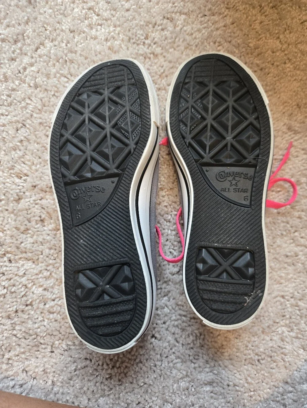 Converse  Low Top Sneakers - Gray with Hot Pink Details. Size 8